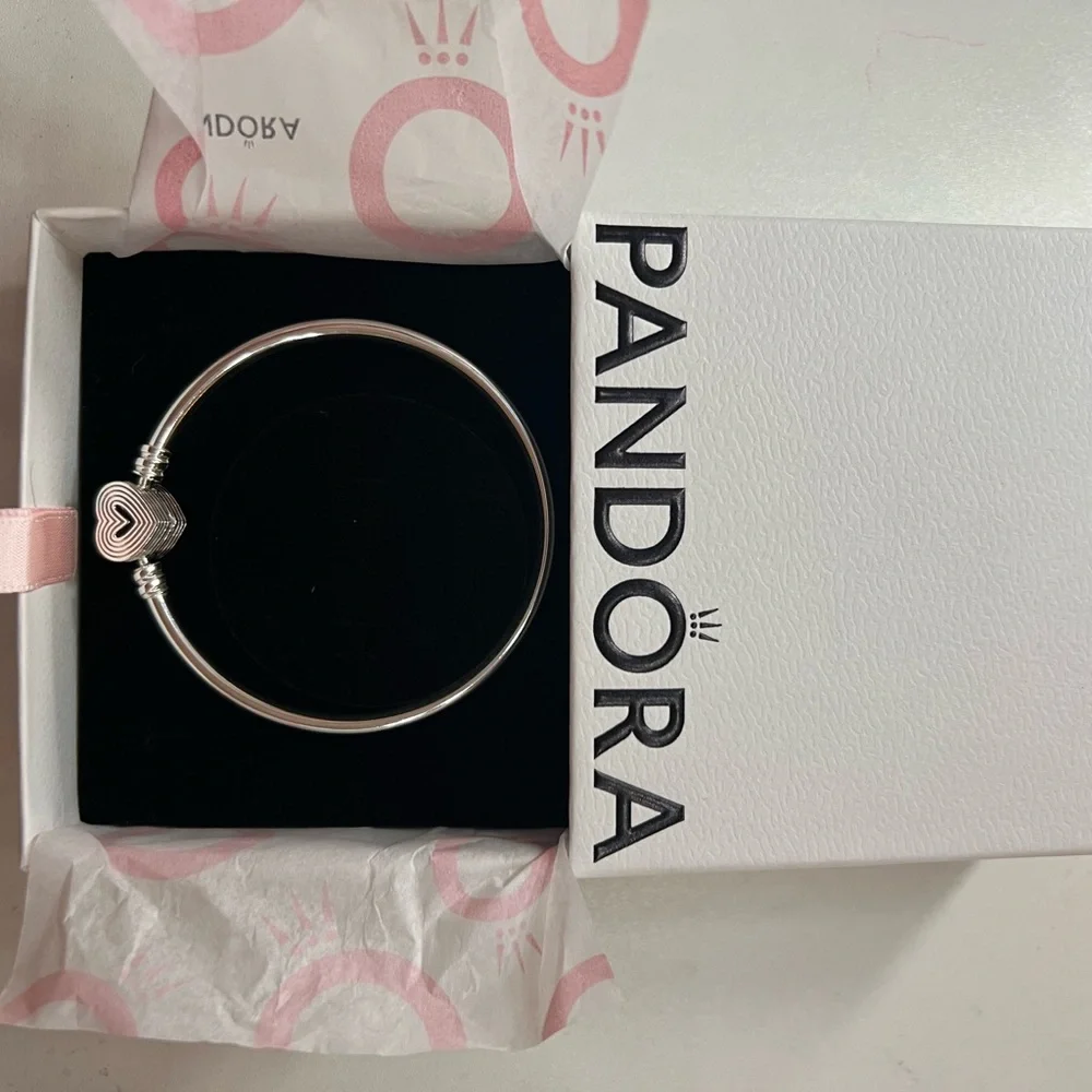Pandora Silver Heart Bracelet - Picture 3 of 4